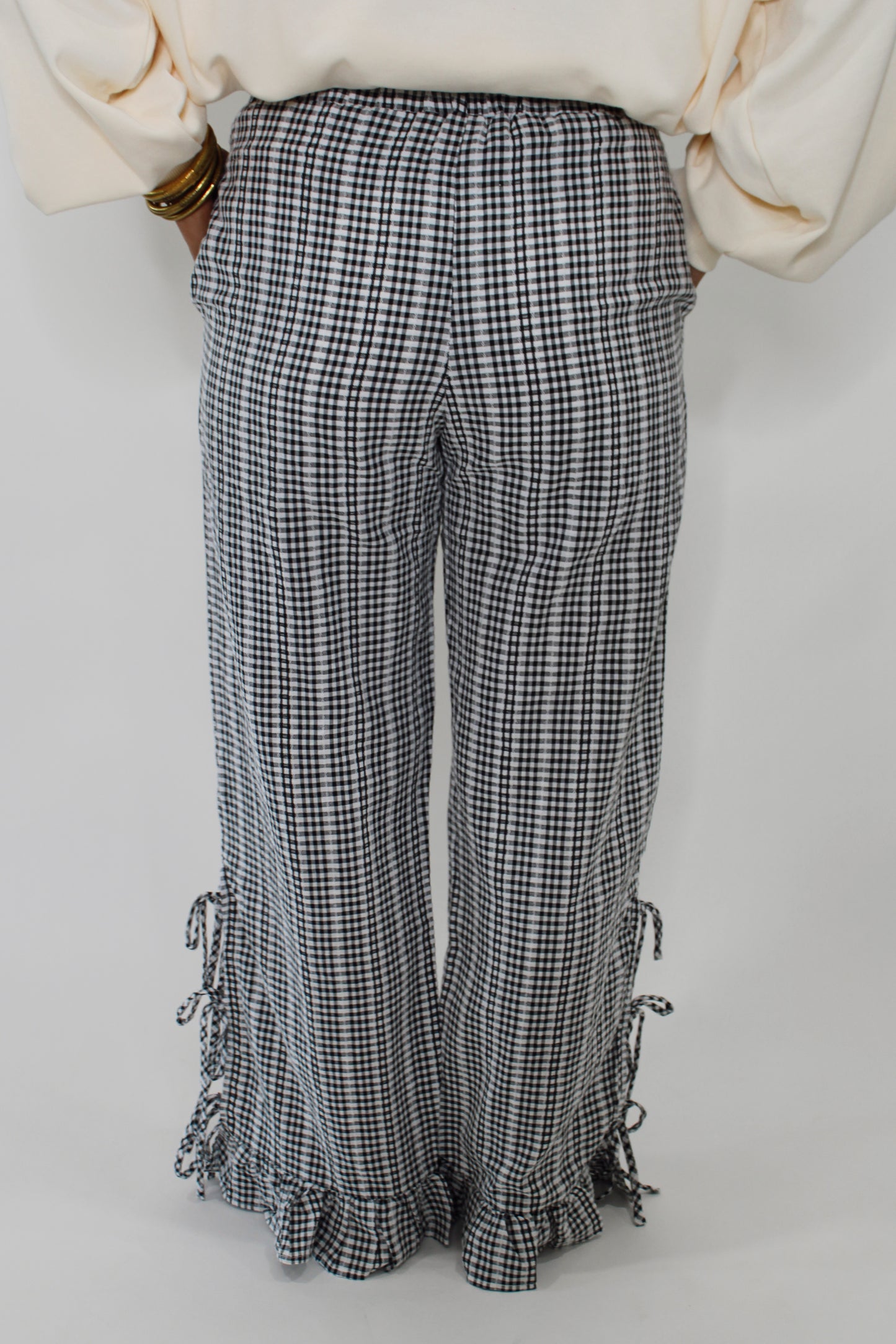 Gingham Side Slit Bow Ruffle Pant