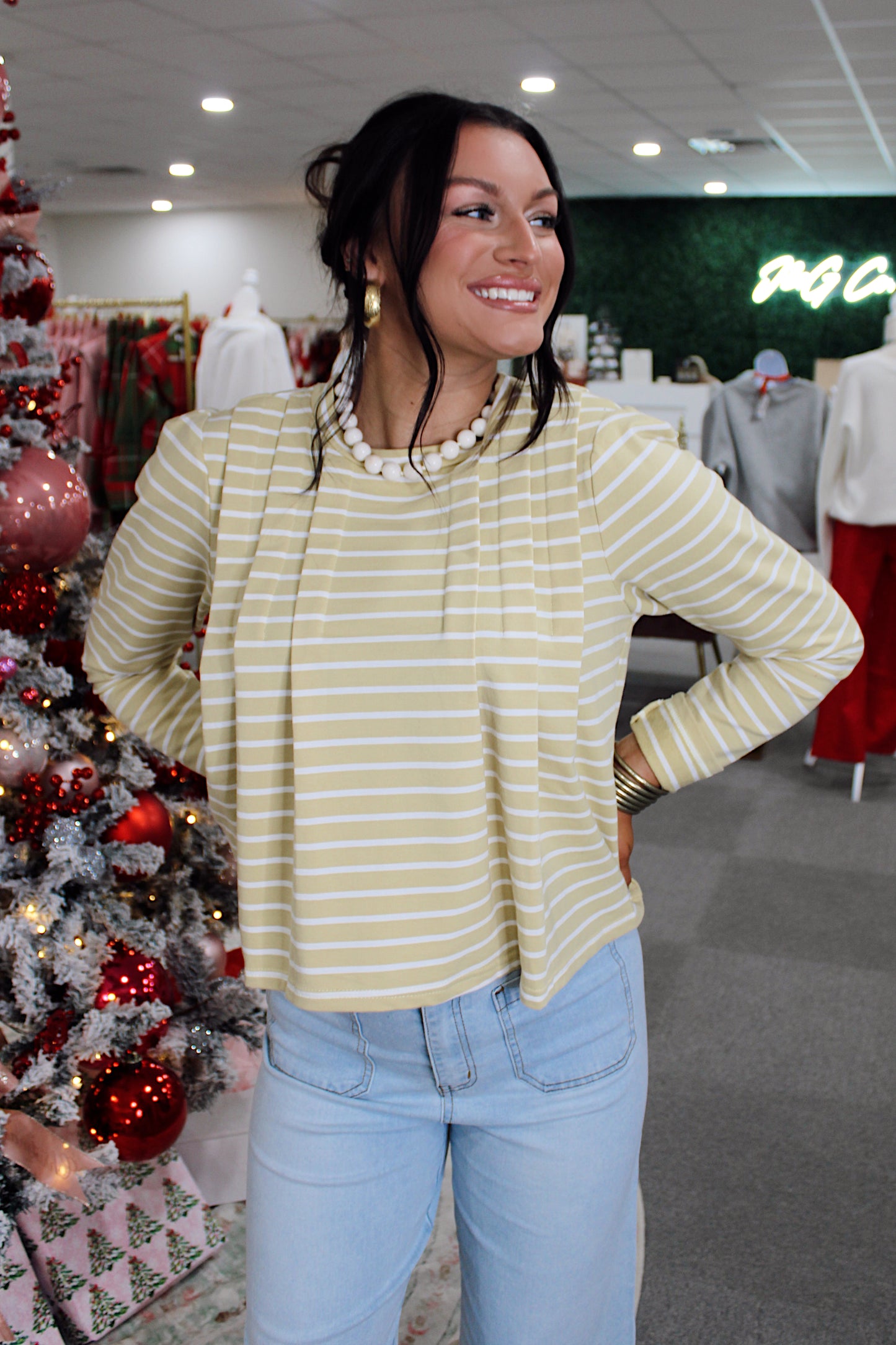 Soho Strolls Pleated Top