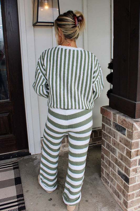 The Girl on the Go Set - Olive