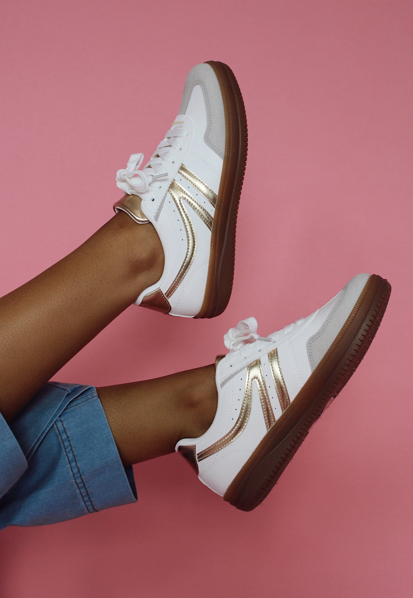 Fashionista Sneaker - Gold