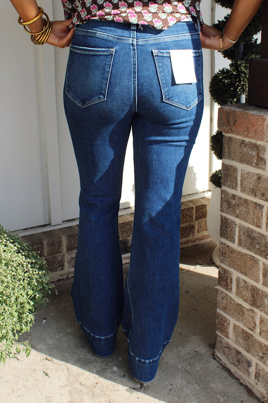 Flying Monkey I High Rise Flare