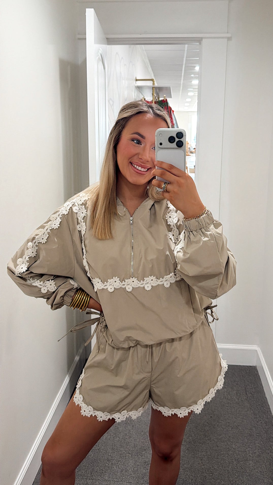Daisy Lace Windbreaker Set