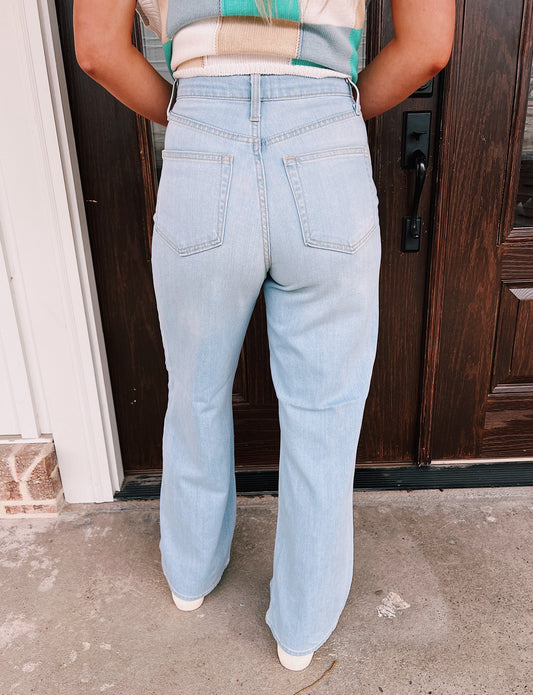 JBD | The Retro Wide Straight Jean In Light Denim