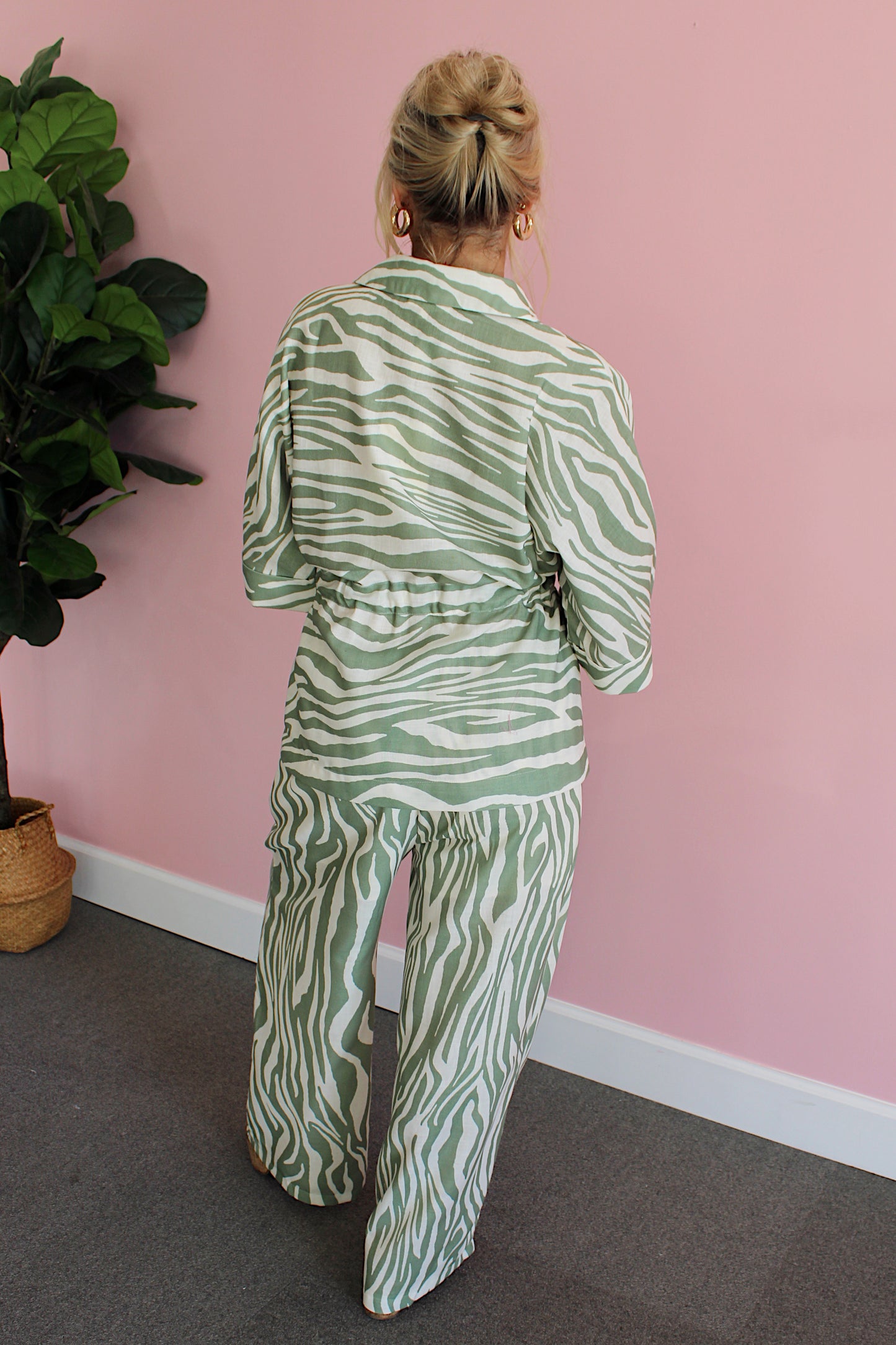 Graceful Stripes Set