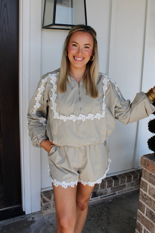Daisy Lace Windbreaker Set