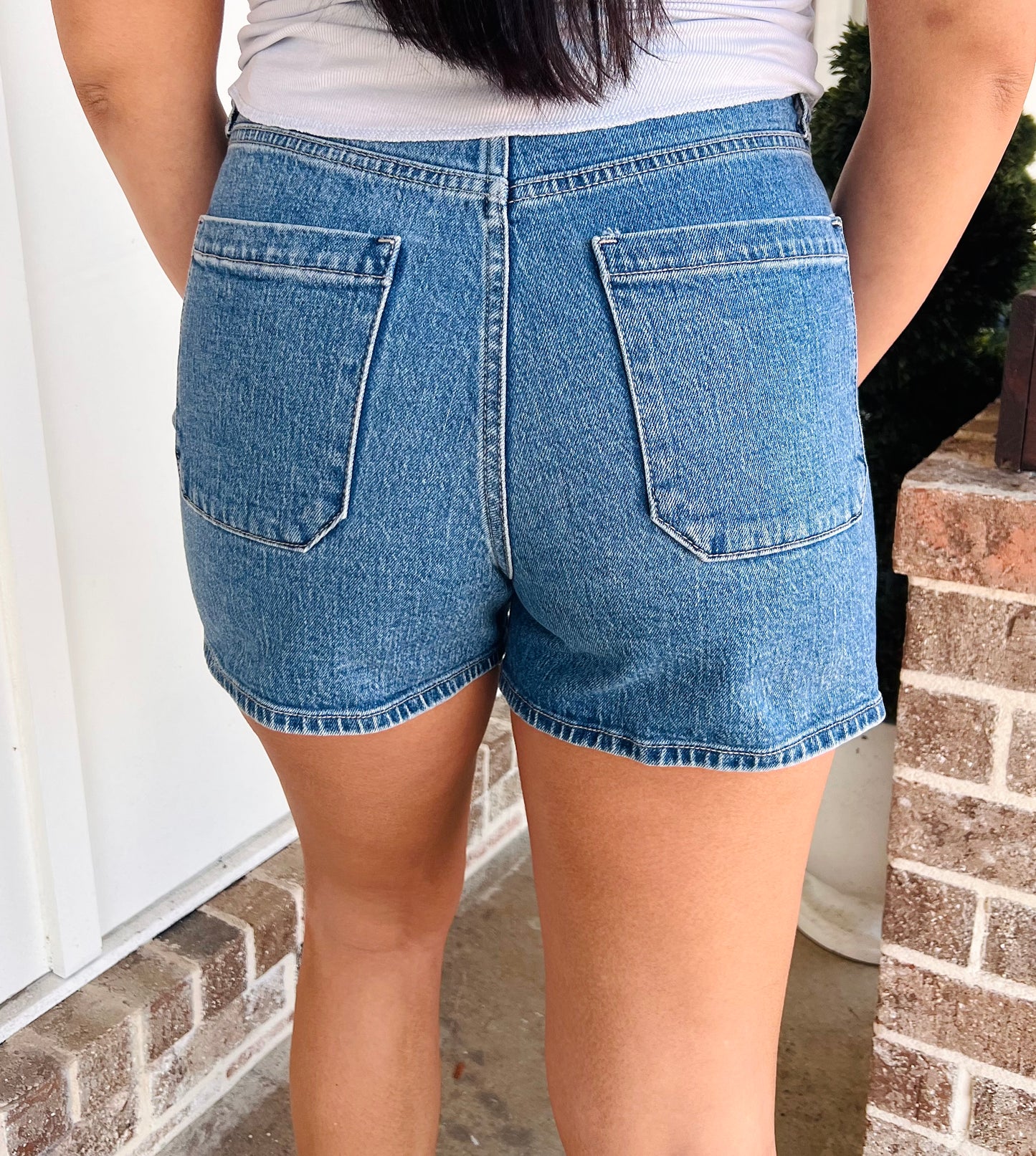 JBD | The Maria Patch Pocket Denim Shorts