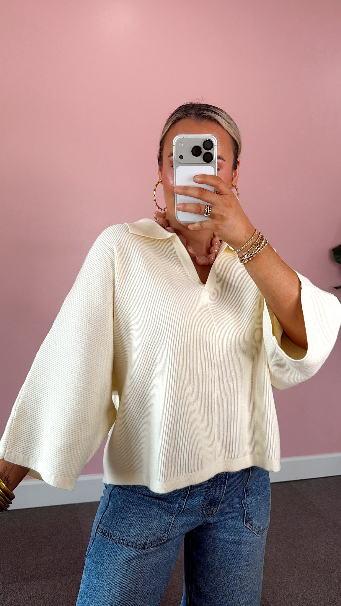 Reset V Neck - Cream