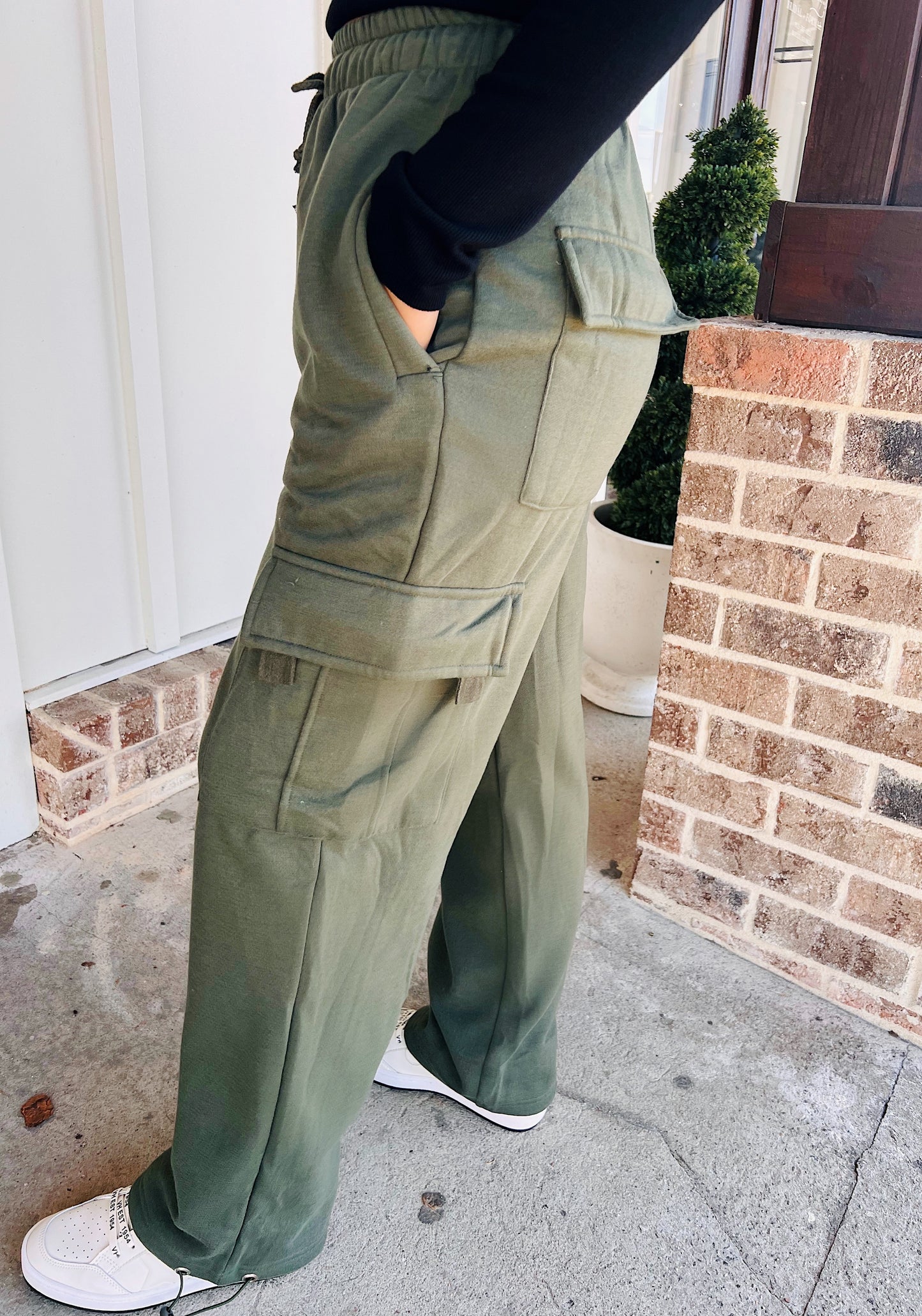 Popular Phase Cargo Sweatpants