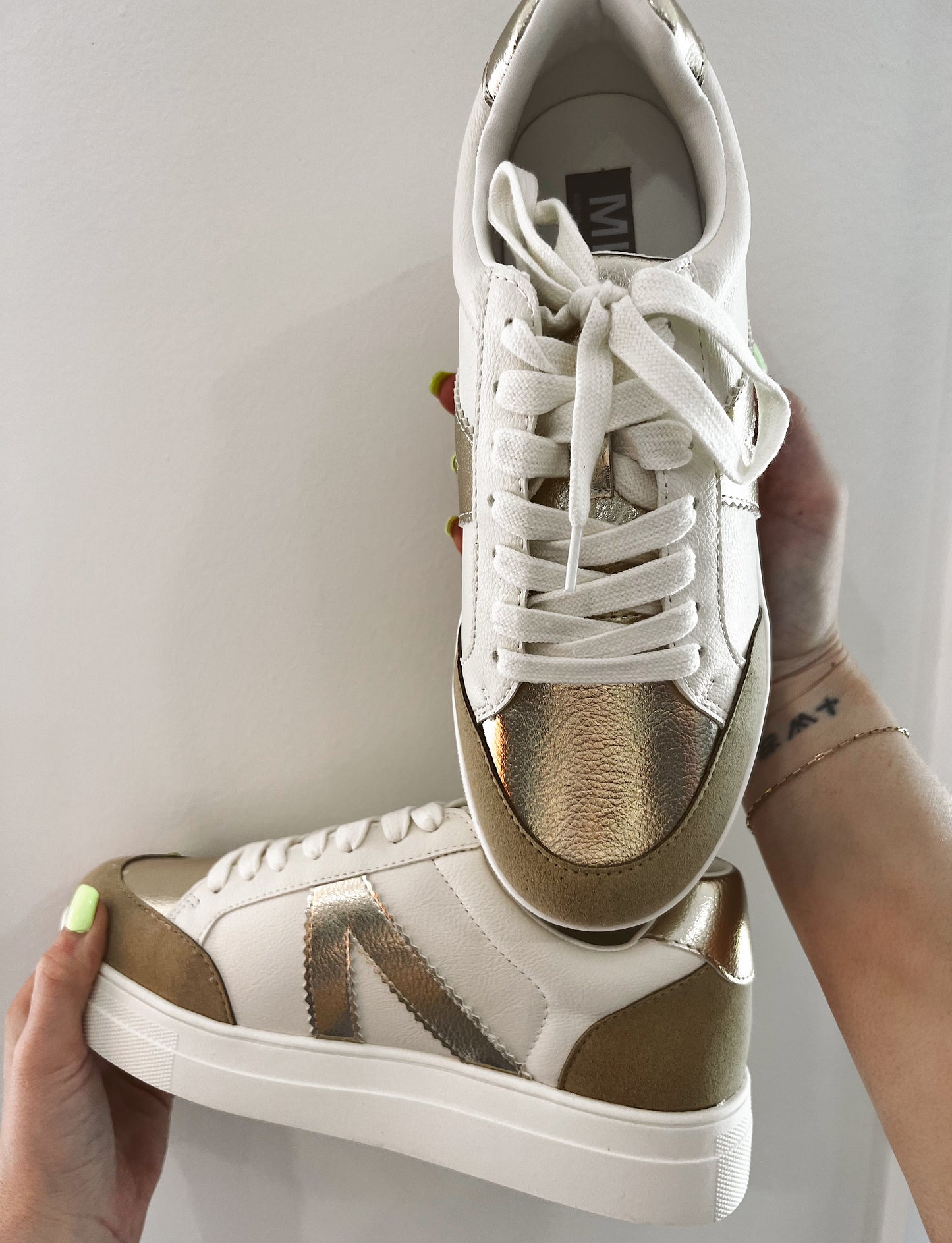 Golden Girls Sneaker