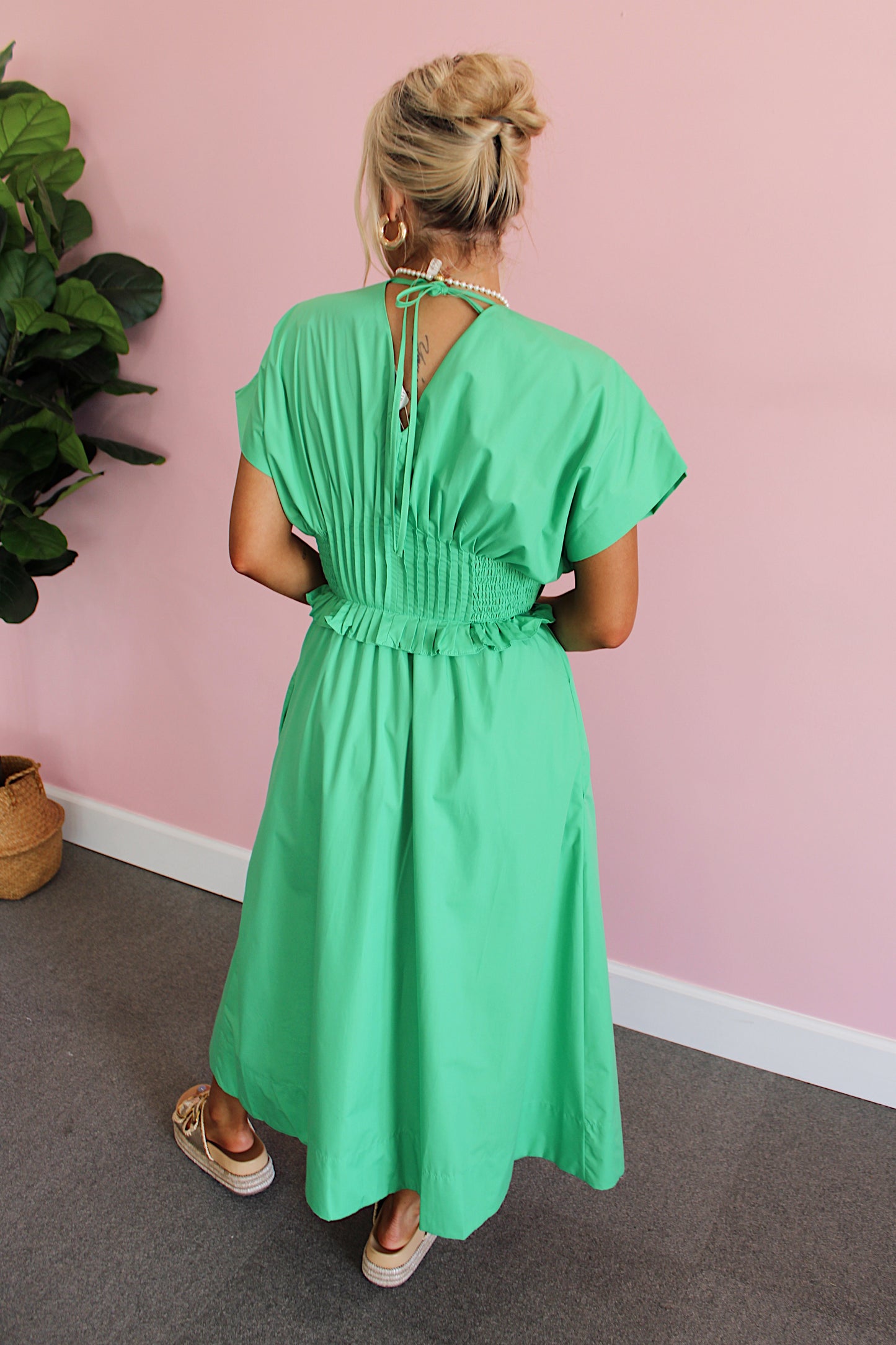 Seafoam Elegance Midi Dress