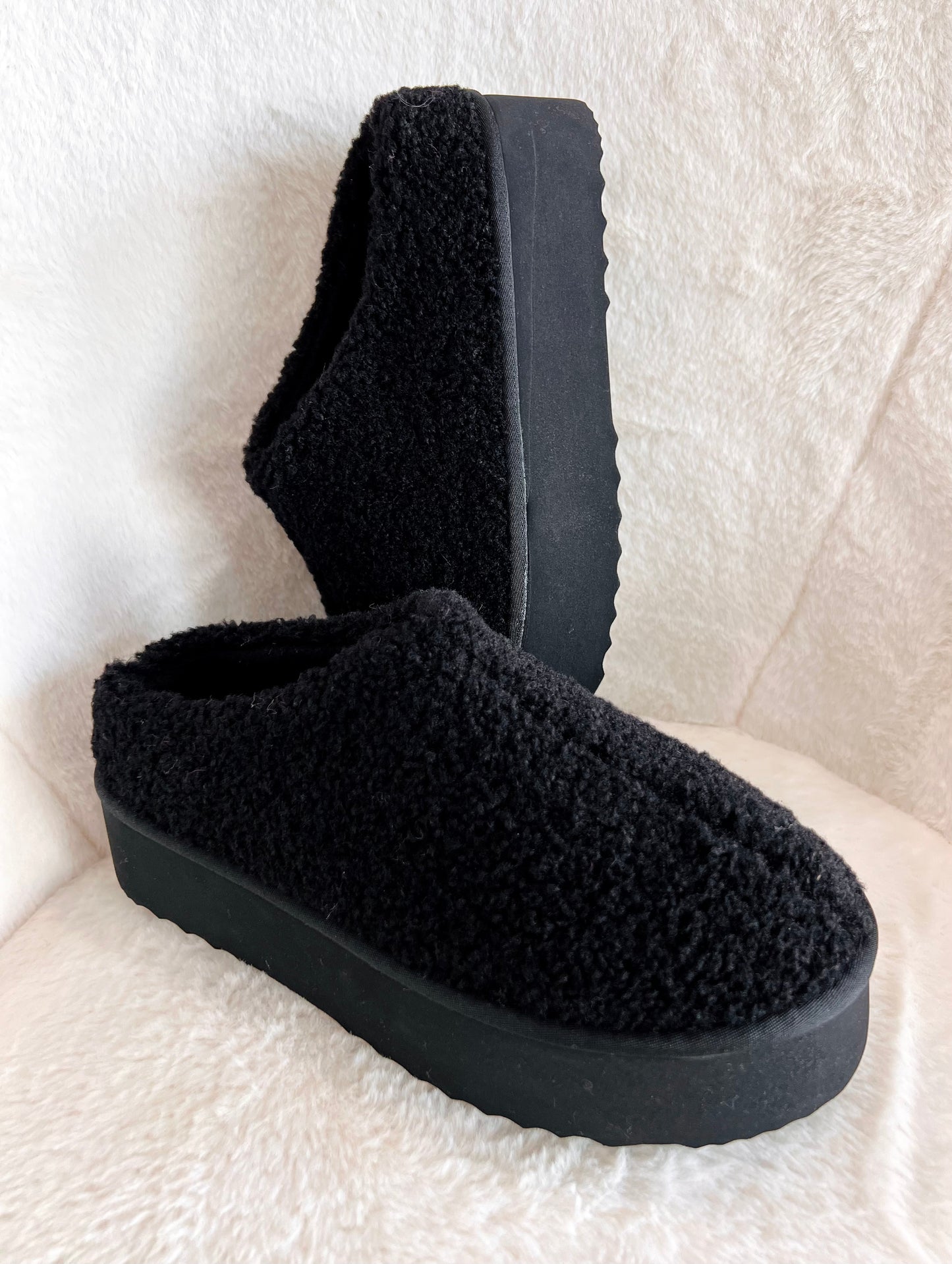 Lowkey Platform Slip On - BLACK