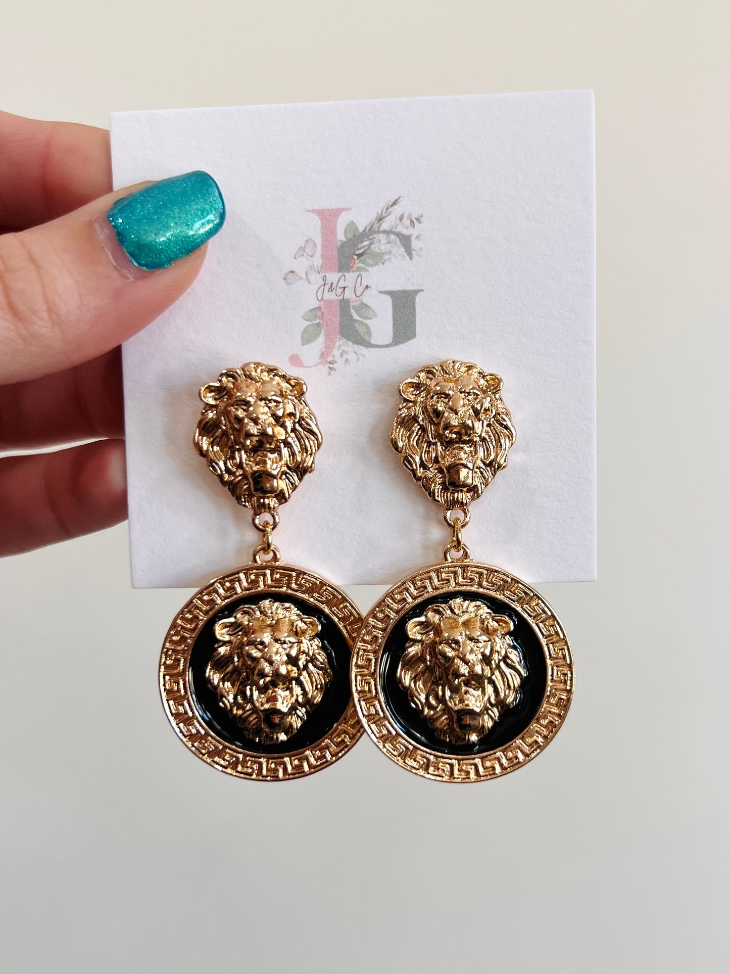 Lion Head Disk Earrings